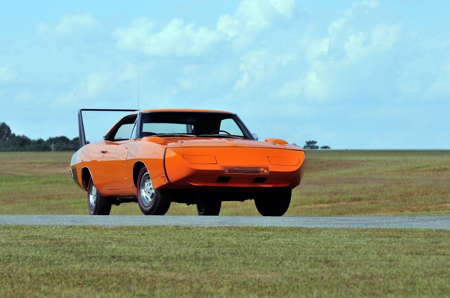  Dodge Charger Daytona 1969 года  (фото 24 из 48)